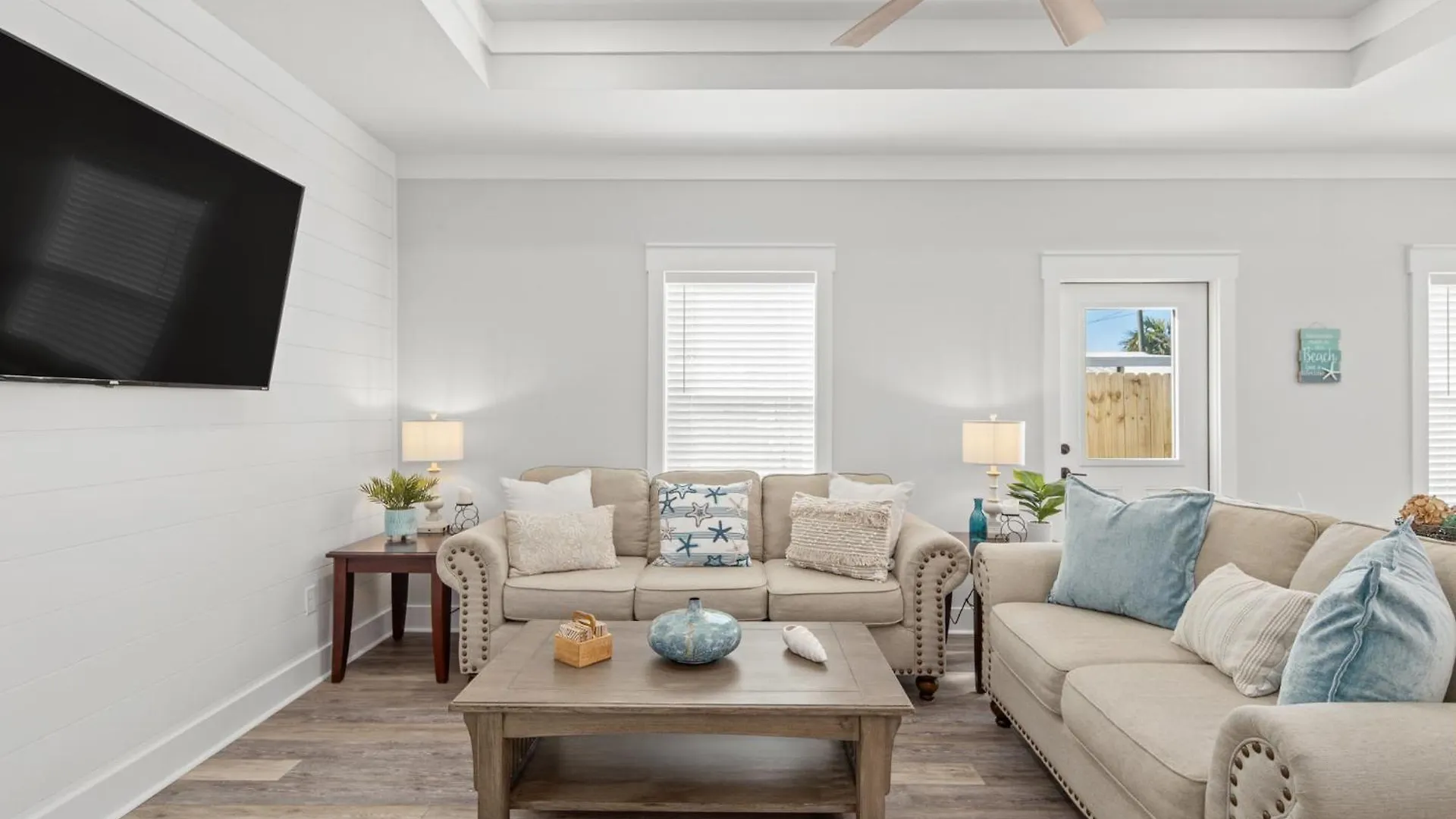 Semesterbostad Laguna Haven! 3Br 2Ba Sleeps 7! Your Perfect Escape! Panama City Beach