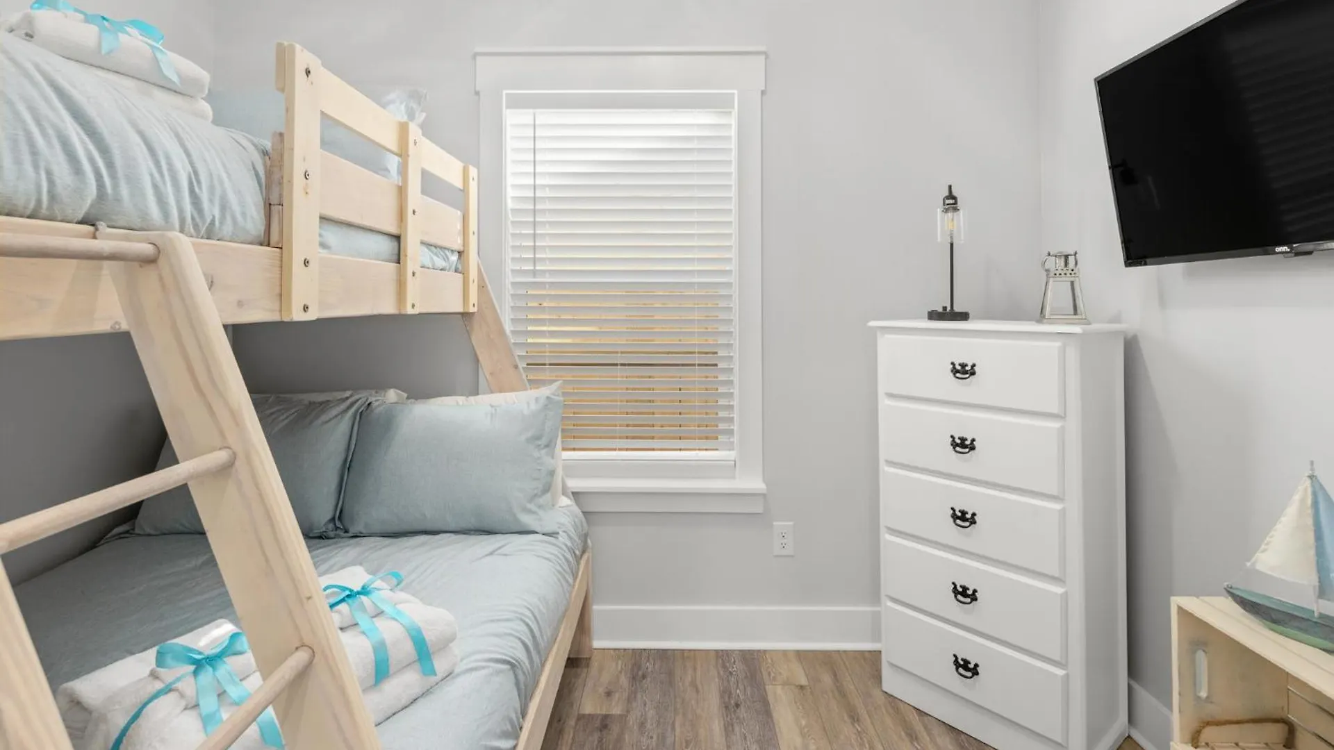 Holiday home Laguna Haven! 3Br 2Ba Sleeps 7! Your Perfect Escape! Panama City Beach United States