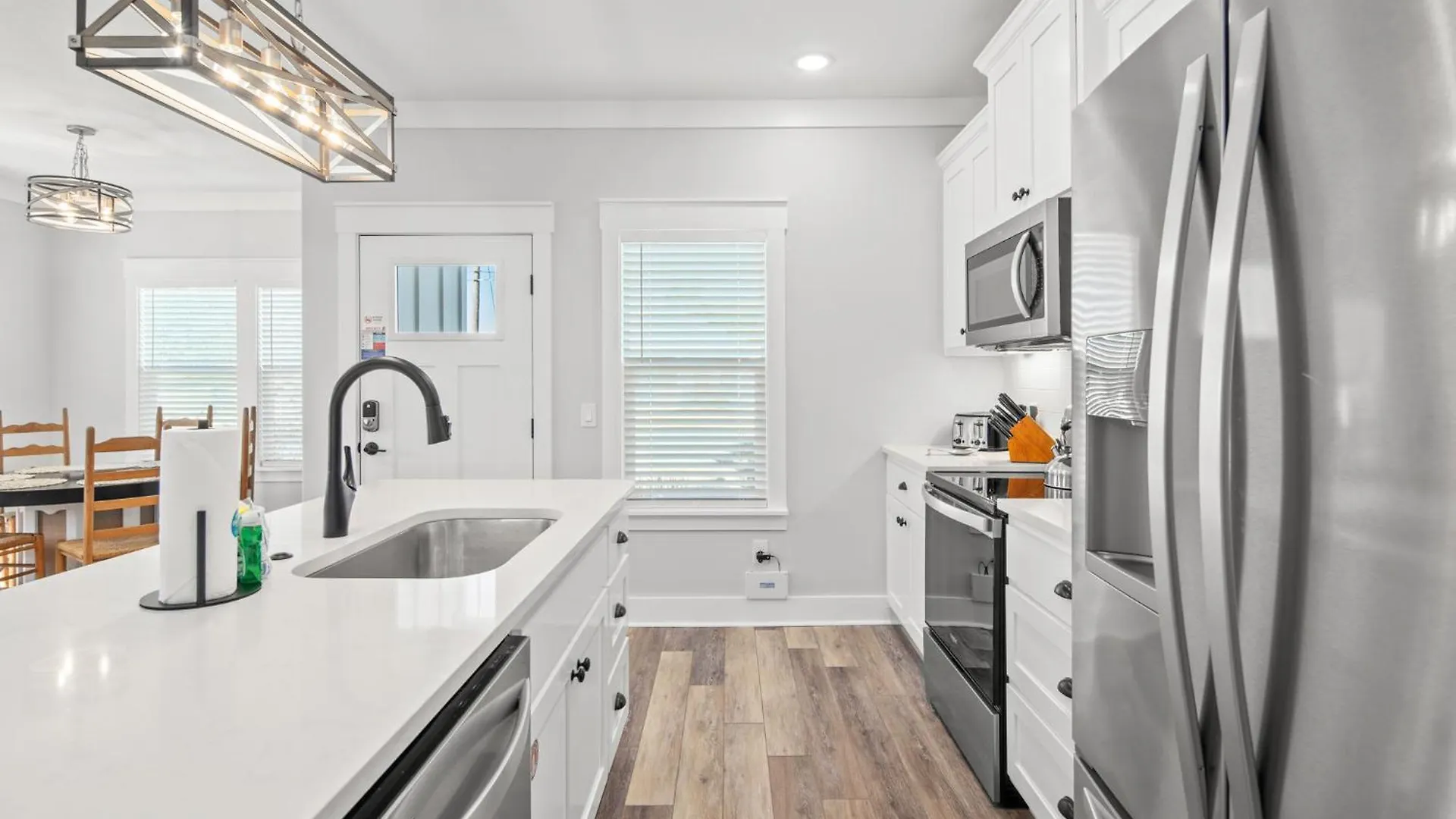 Laguna Haven! 3Br 2Ba Sleeps 7! Your Perfect Escape! Panama City Beach